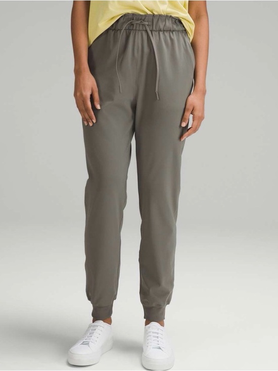 lululemon athletica Pants - Lululemon Joggers